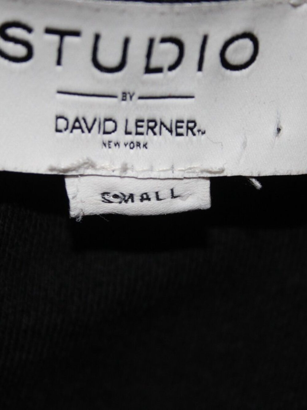 David Lerner Sweater Sz S S Studio Sz S Black Red New York Cotton Rayon Sweater - Picture 6 of 10